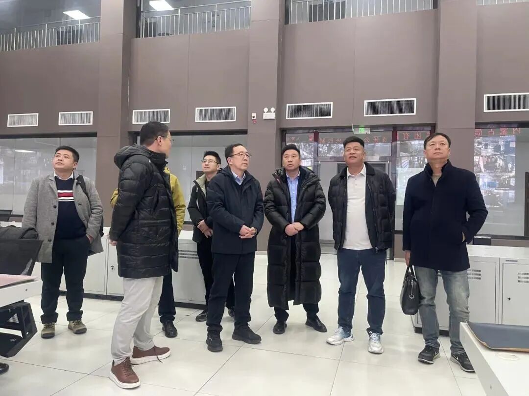 IBI delegation visits Alxa High-tech Zone to explore new paths for the integration of industrial internet and real economy